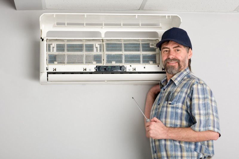 Benefits of Calling an A/C Repair Company if the Capacitor on an AC System is Not Working