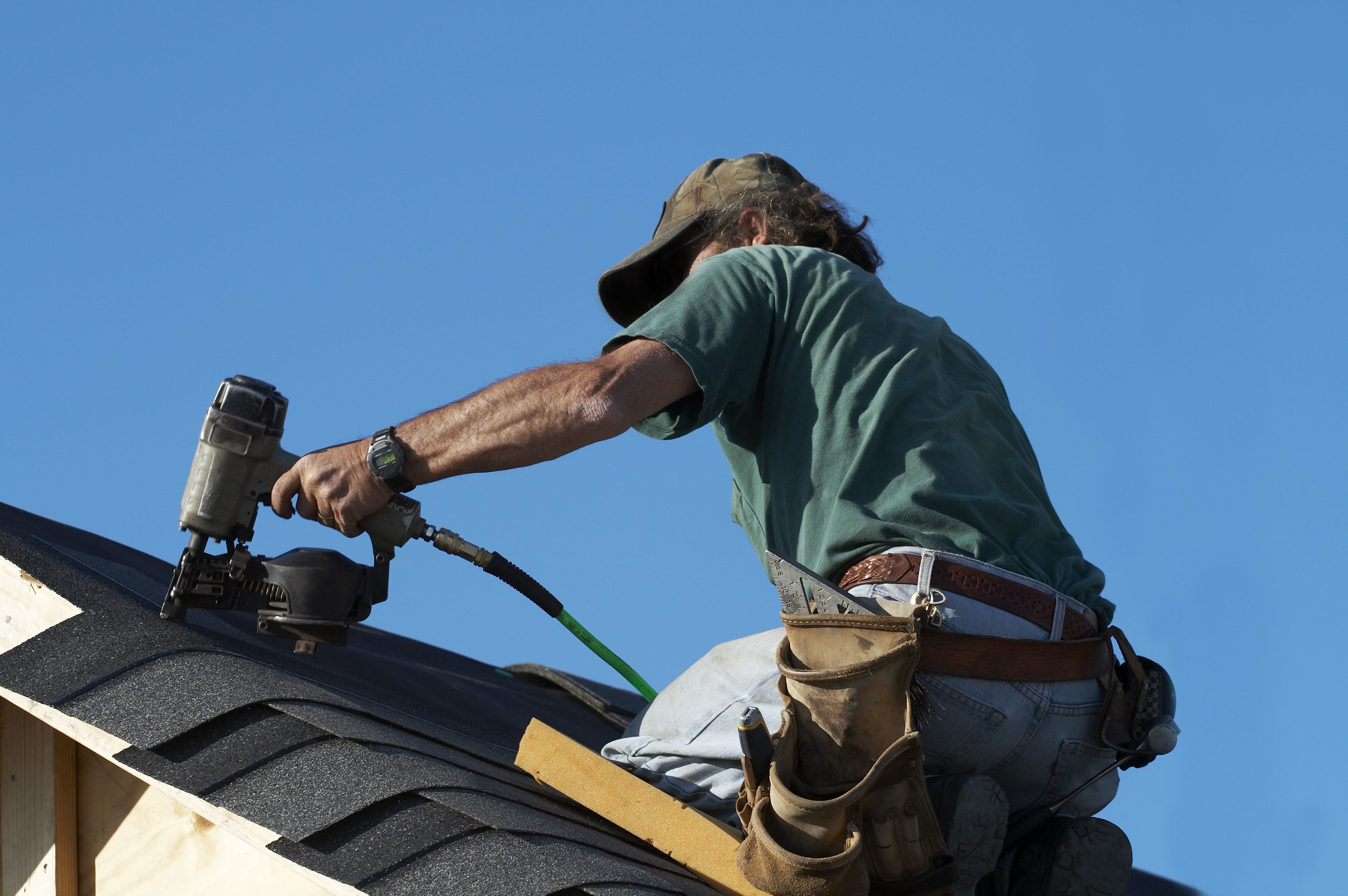 Hiring a Professional Roofing Contractor in Frankfort, IL Always Produces the Results You Want