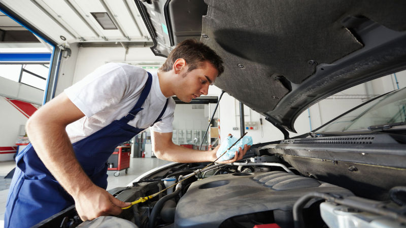 Finding a Qualified Service Provider for Auto Repair in Mesa