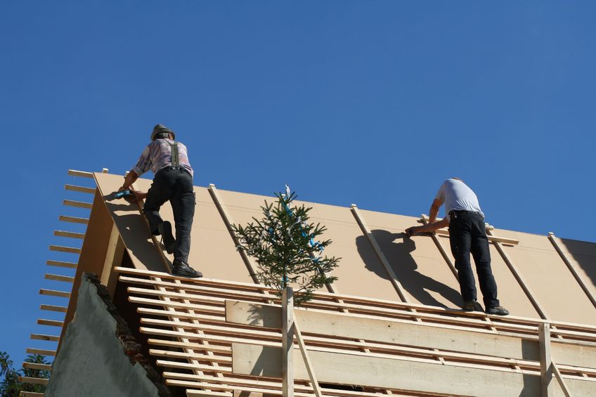 Signs it is Time to Hire a Roof Contractor in Nassau County NY