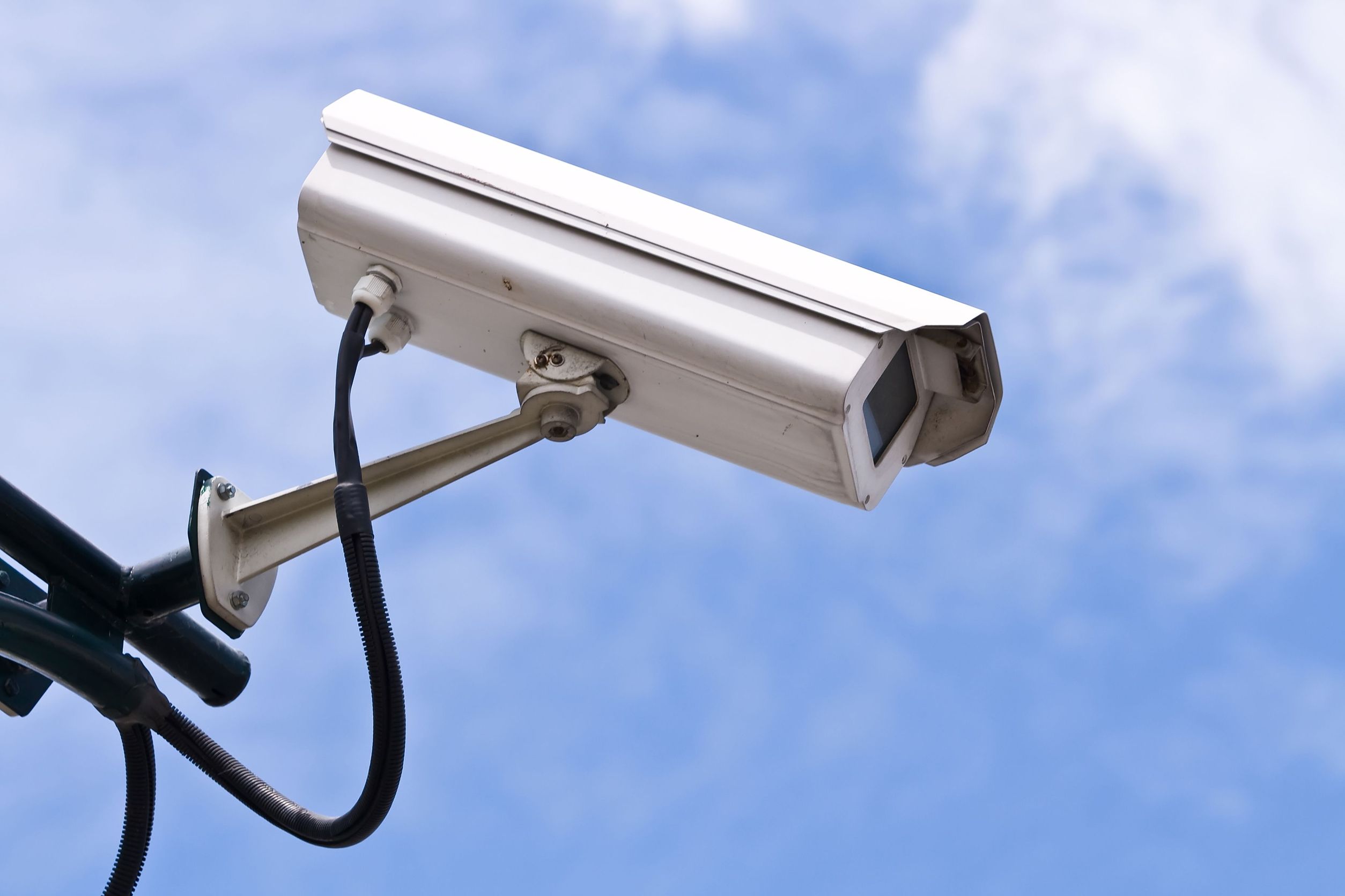 Using A Security Systems Seller/Installation Service To Protect What’s Important To You