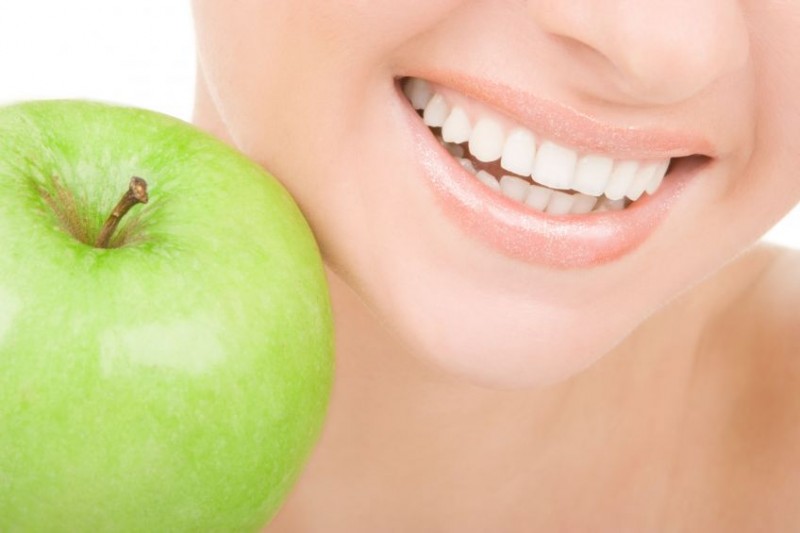 Advantages of Teeth Whitening in Bethesda, MD