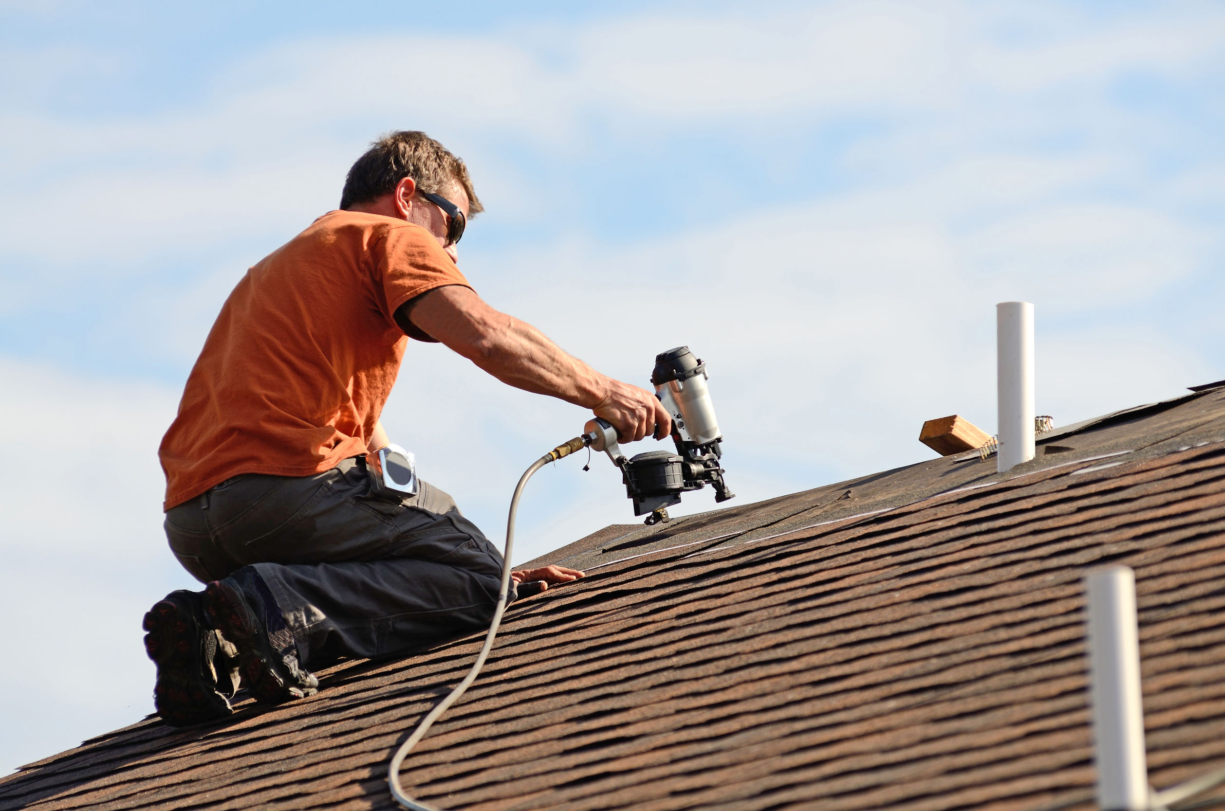 Roofing Contractor in Lockport, NY: Your Trusted Partner for Durable, Weather-Resistant Home Protection