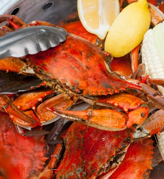 Offer Your Customers Fresh Crab with the Right Supplier