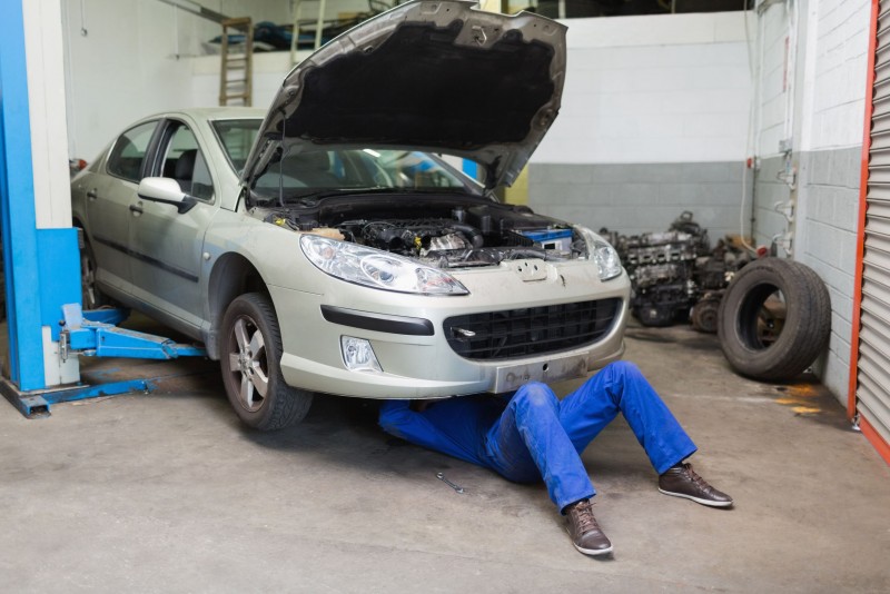 Why DIY Auto Transmission Repair in White Bear Lake, MN is a Bad Idea