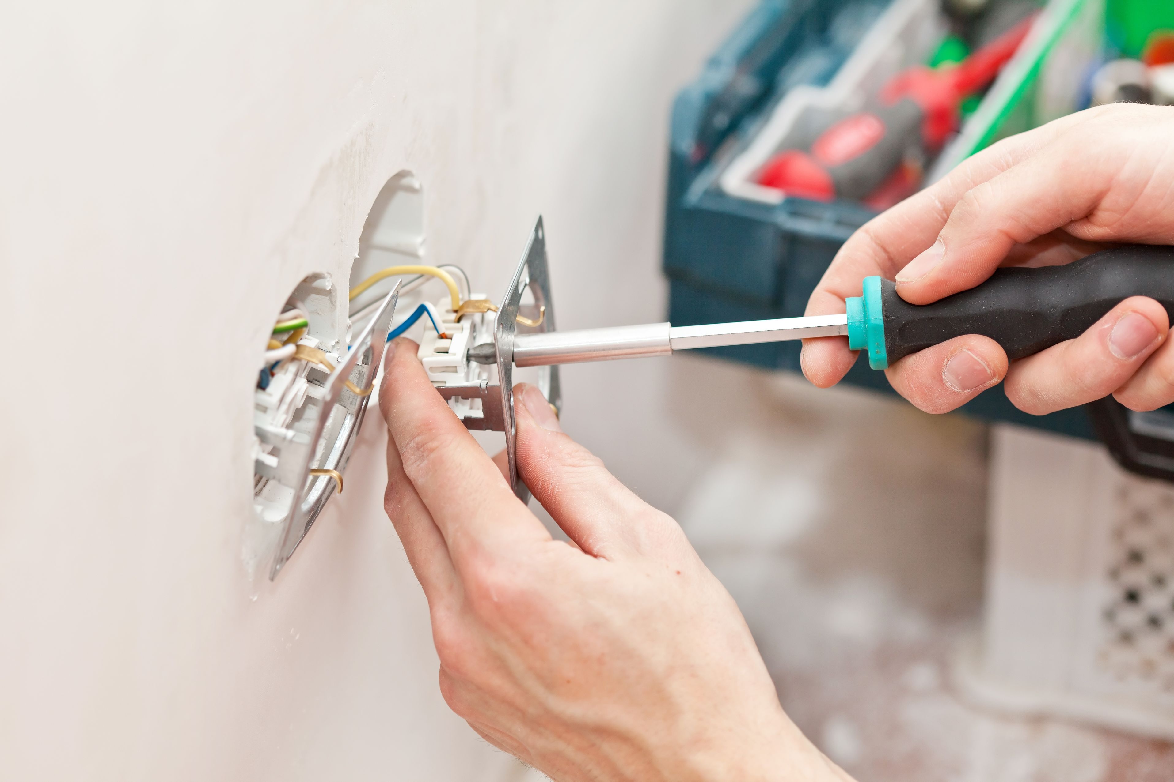 Choose Only A Qualified Electrical Contractor In Indianapolis