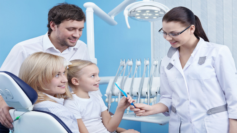 How to Find the Right Dentist for Your Family