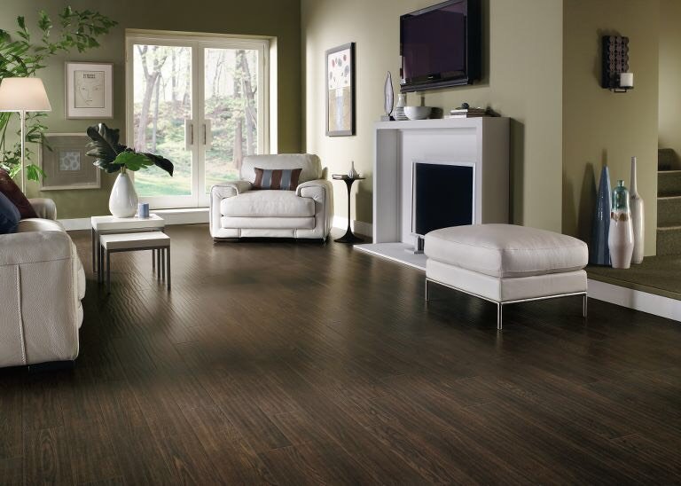 Stores Offering Hardwood Flooring in Estero, FL Make Sure the Final Look Is One You’ll Love